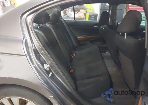 2011 Honda Accord 2.4 Ex z USA, uszkodzony, nr VIN 1HGCP2F75BA060833